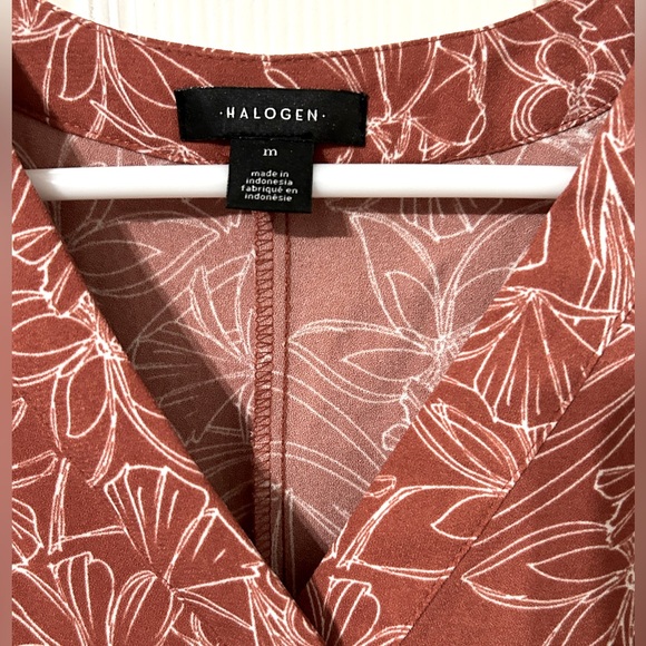 Halogen Ruffle Sleeve Shift Dress- Medium - Picture 6 of 8